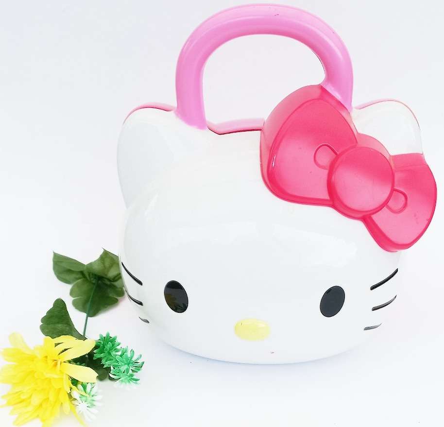 Hello Kitty Disco Carry Along Play Set Case Figures & Accessories