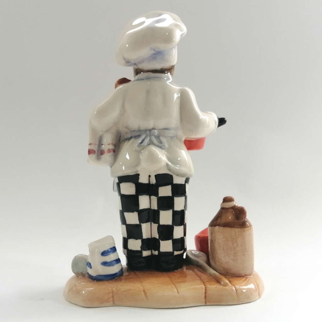 Royal Doulton Bunnykins Chef DB379