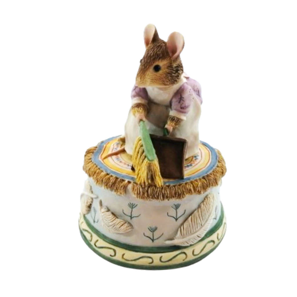 Border Fine Arts Beatrix Potter Hunca Munca Sweeping On Music Box