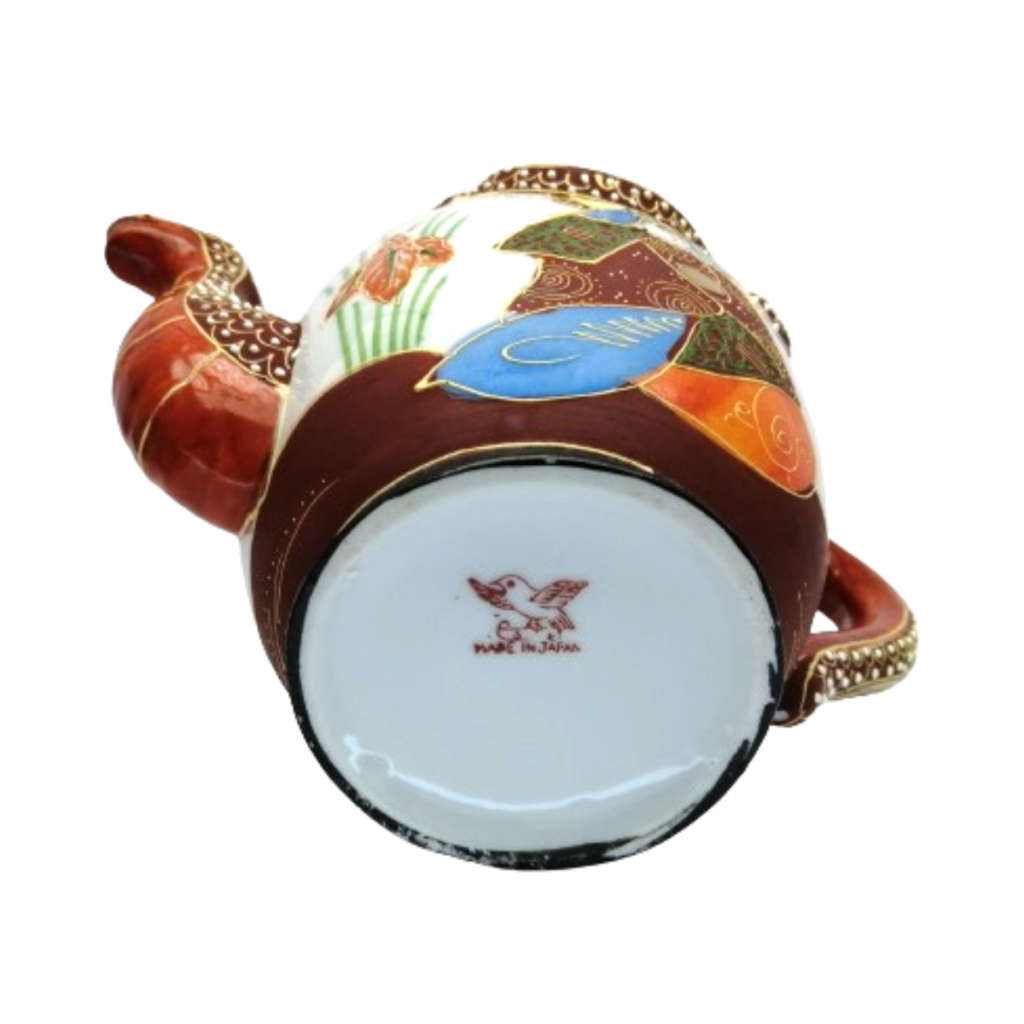 Oriental Dragon Embossed Stunning Tea Pot