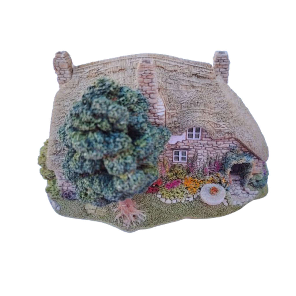 Lilliput Lane Miniature Houses Old Mother Hubbard Cottage