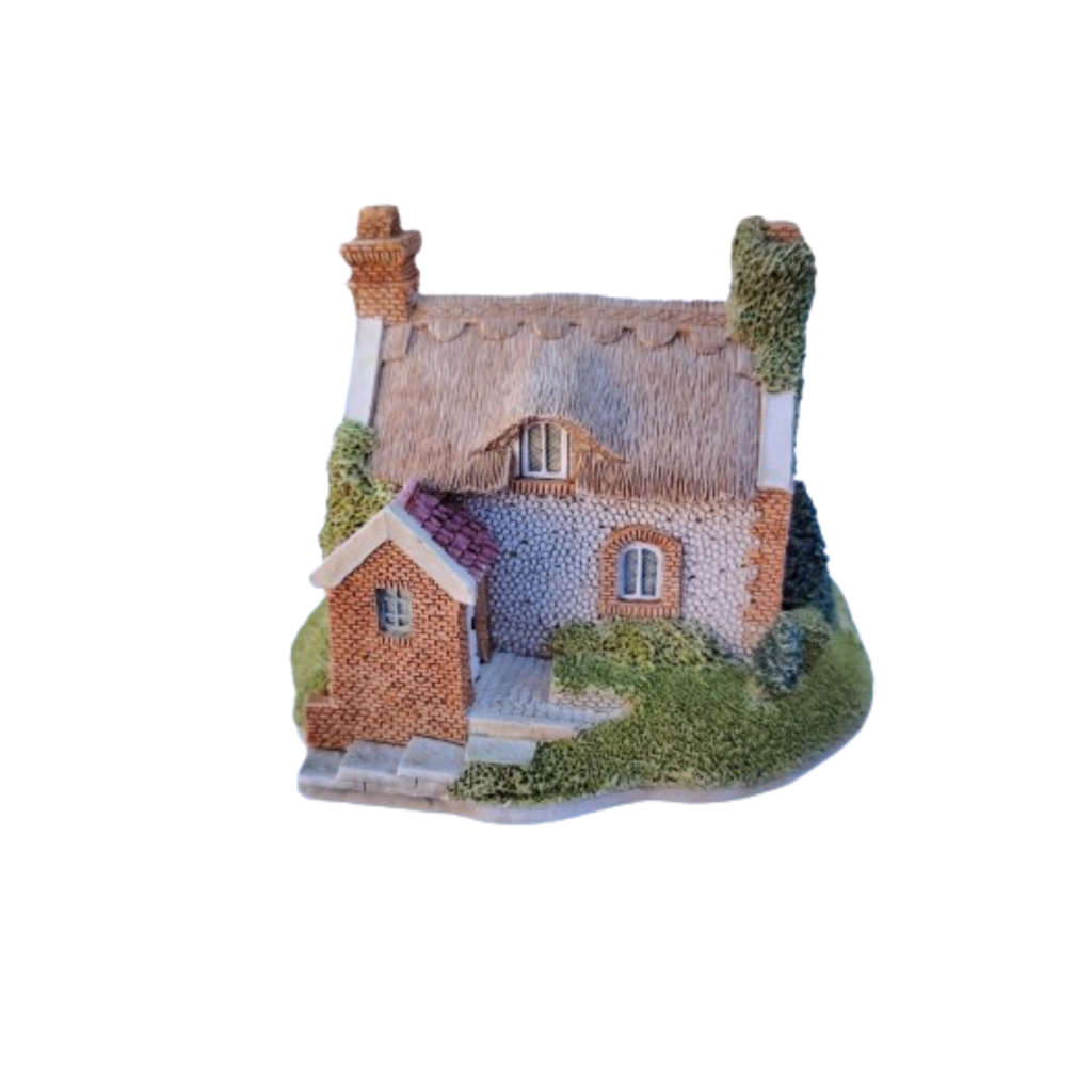 Lilliput lane Britians Mrs Pinkerton's Post Office