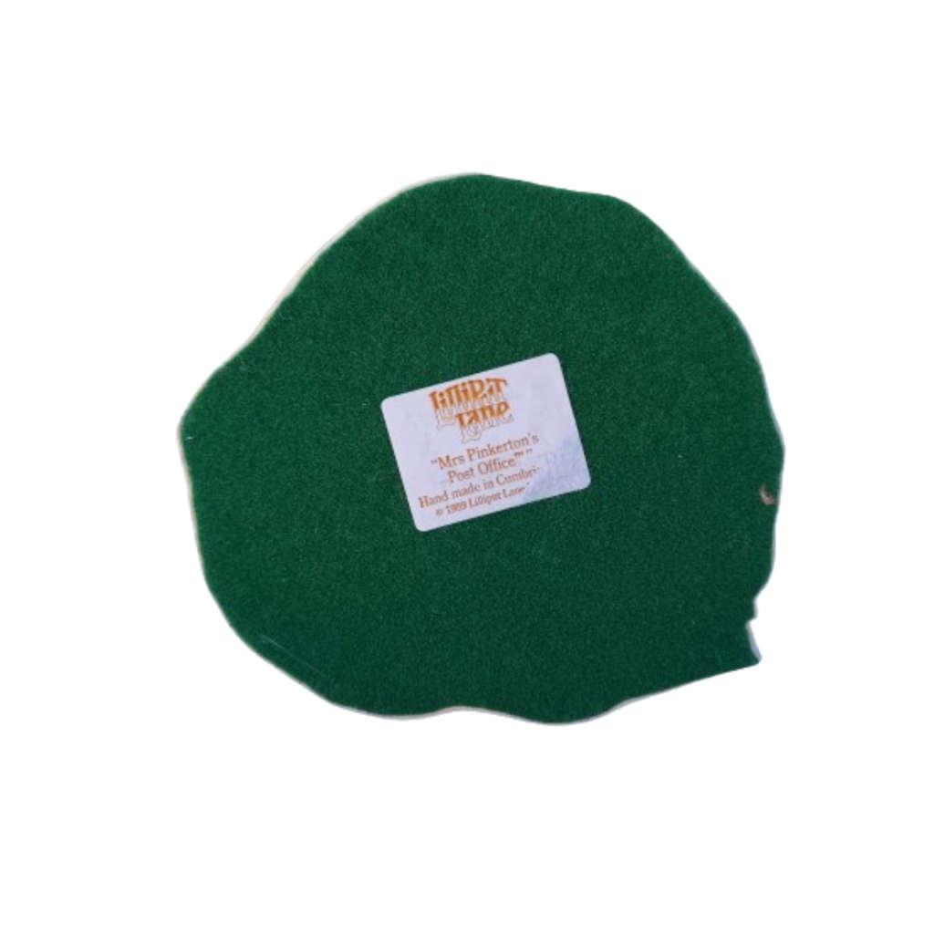 Lilliput lane Britians Mrs Pinkerton's Post Office