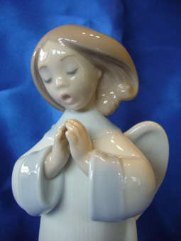 Llladro Retired An Angels Song # 6789 Retired