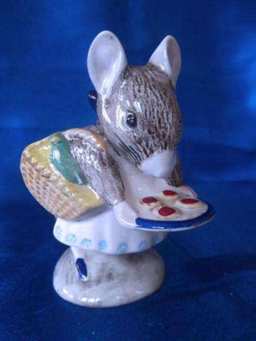 Beswick - Beatrix Potter - " Apply Dapply  " 2333