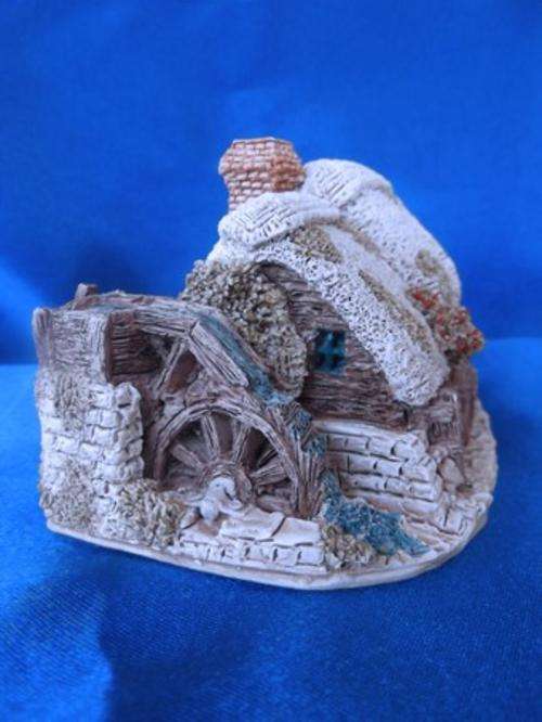 Miniature House - Lilliput Lane Watermill *