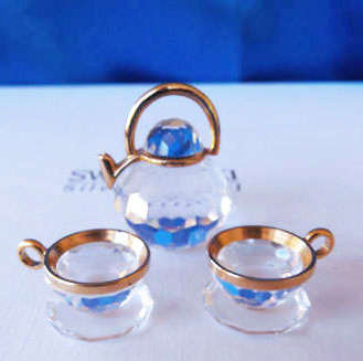 SWAROVSKI CRYSTAL MEMORIES MINIATURE TEASET