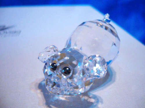 SWAROVSKI CRYSTAL LOVLOT PIGGY PONG PIG RETIRED