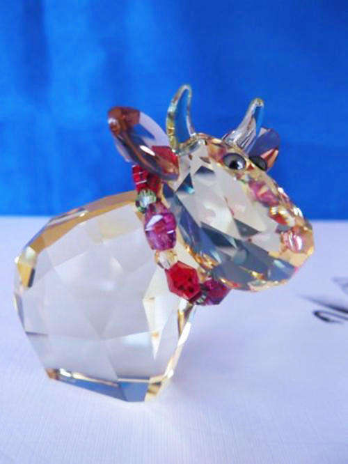Swarovski Crystal Lovlot Cow Sunshine Mo