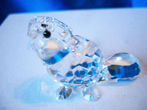SWAROVSKI CRYSTAL BEAVER BABY SITTING RARE RETIRED