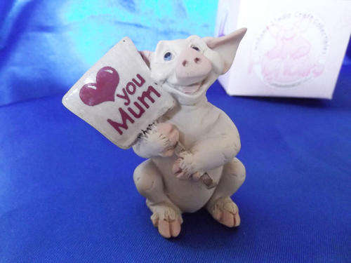 Pigtail Pigs Occasions " Love you Mum"