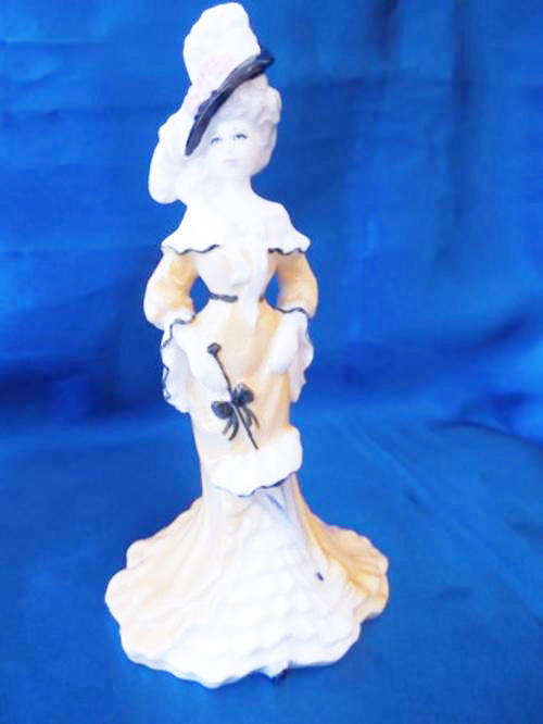 Stunning Coalport Lady Eliza Figure
