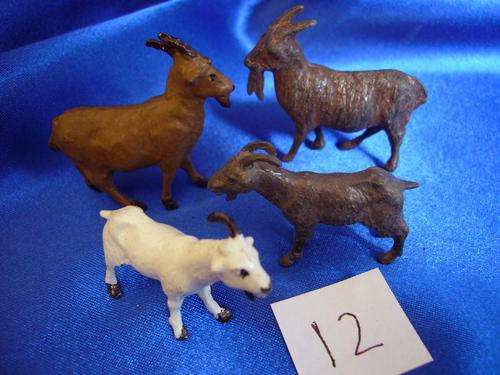 **** Vintage  lead J.Hill & Co  and Britains Goats 12  ****