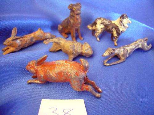 **** Vintage  lead J.Hill & Co  and Britains Rabbit Hare and Dogs ****