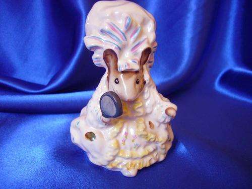 Beswick - Beatrix Potter - " Lady Mouse " 1183