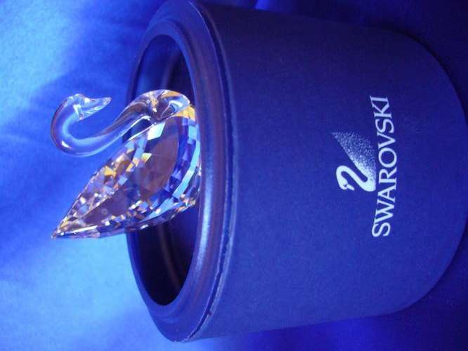 Swarovski Crystal Small Swan -  Swan Logo.