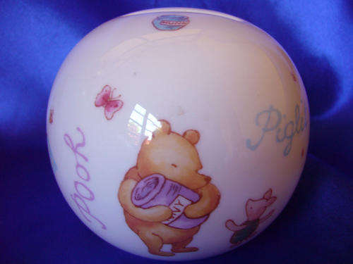 Winnie the Pooh - Disney - Royal Doulton Moneybox