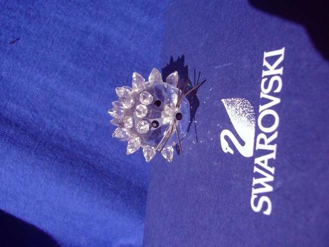 GENUINE SWAROVSKI CRYSTAL MINI HEDGEHOG