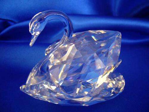 GENUINE SWAROVSKI  Large Swan Block Logo Boxed