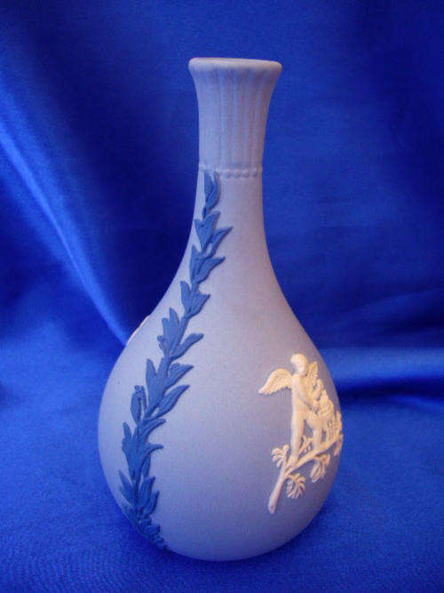 ****** Vintage Wedgewood Jasper Blue Vase Two Tone ******