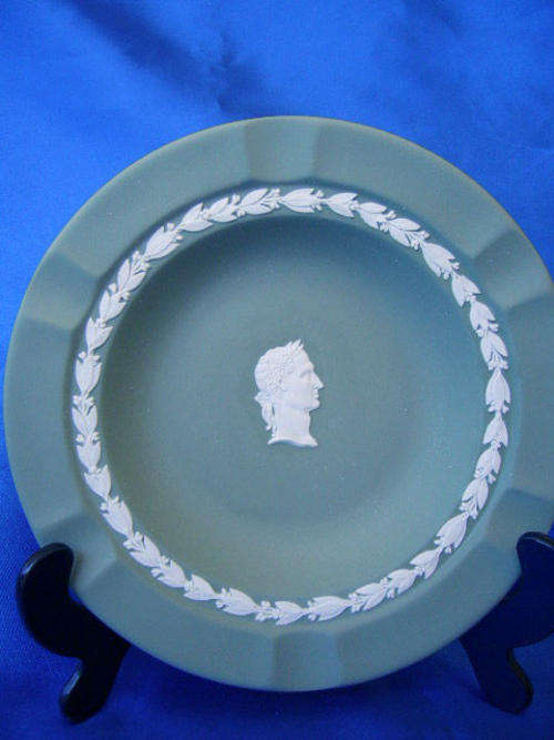 ******Vintage Wedgewood Green Jasperwear  - Large Plate- Dish ******
