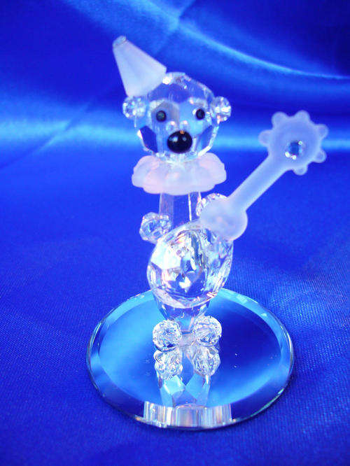 Stunning Cut Glass Crystal  Clown playing the Guitar