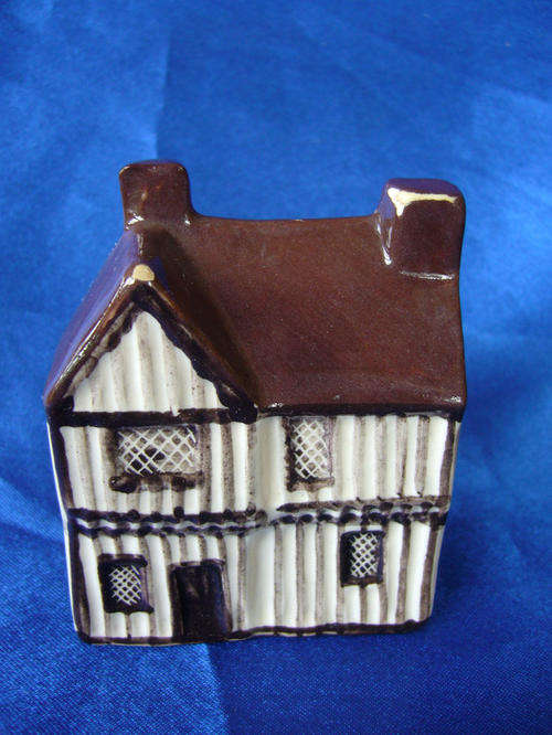 MINIATURE COTTAGE MUDLEN END STUDIO FELSHAM SUFFOLK T 13
