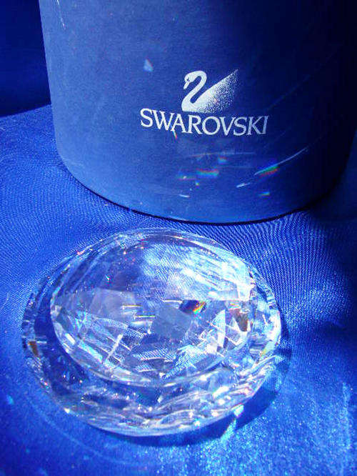 Stunning Swarovski Crystal Large Paperweight? Display