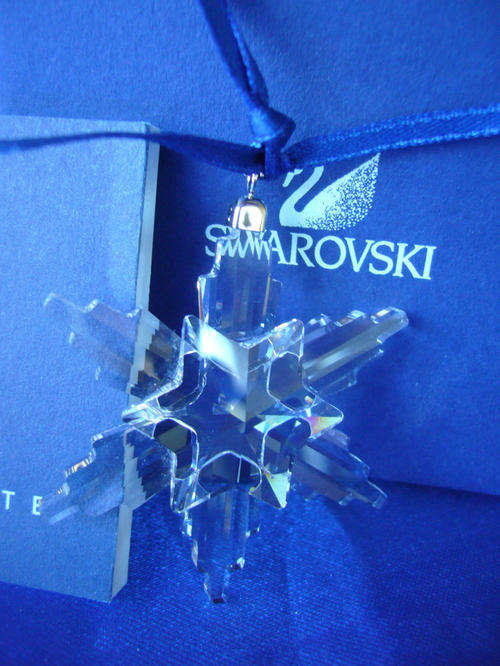 GENUINE SWAROVSKI  Christmas Star -  Retired boxed