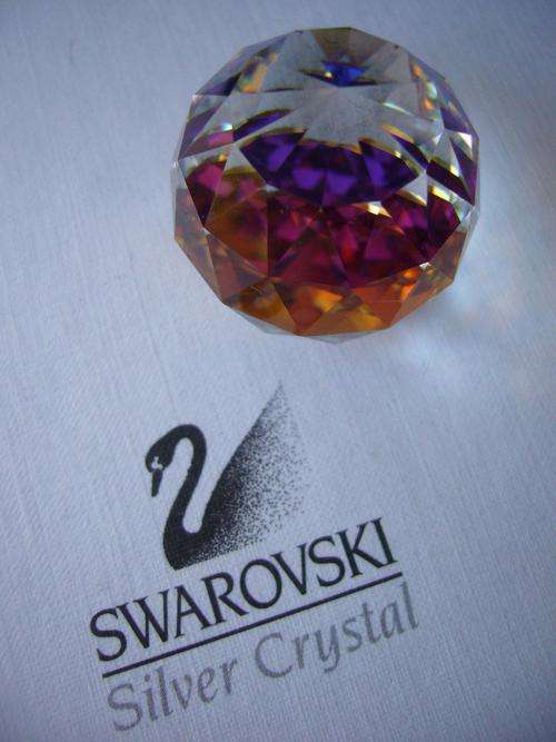 GENUINE Swarovski Crystal Stunning Small Paperweight