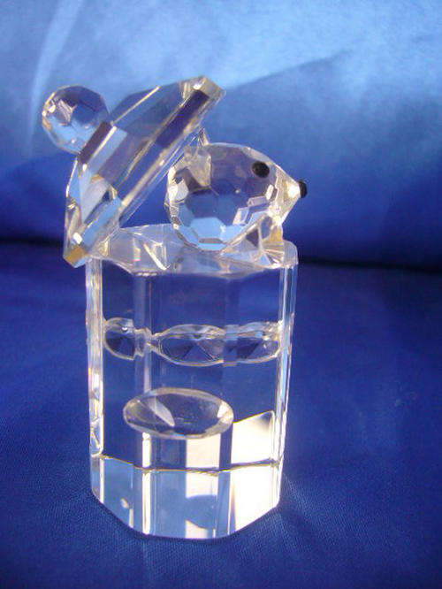Cut Glass Crystal  Cat in a Bin