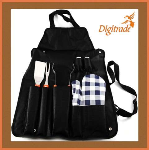 WOODEN BRAAI SET IN AN APRON - Includes all utensils - *** PERFECT GIFT ***