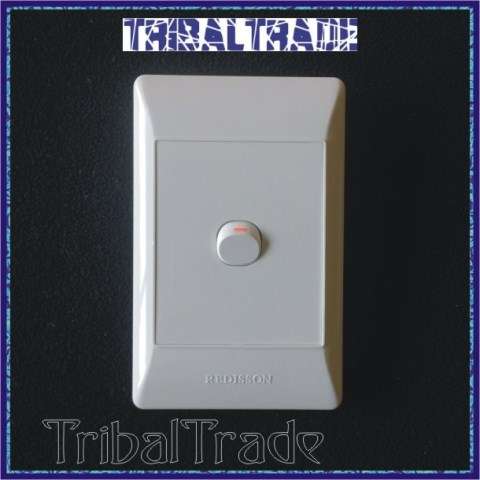 REDISSON ONE LEVER WALL SWITCH - 16A, 250V - VERY GOOD QUALITY!! 12 to Go!!