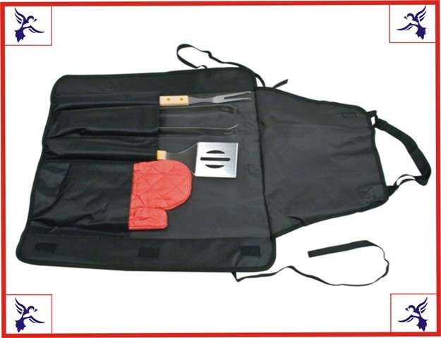 Handy braai set in an apron.