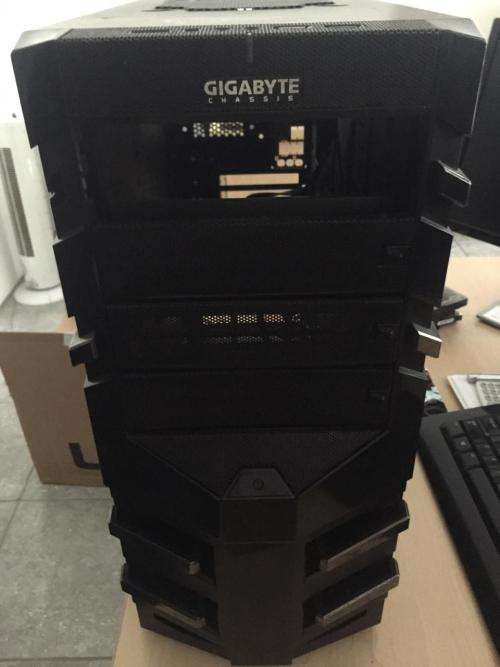 Gigabyte Chassis (Gaming Computer)