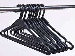 PLASTIC HANGERS (PACK OF 20)