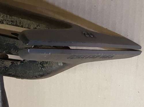 Highly Sought After  Vintage Disston No. 2 Saw Vise