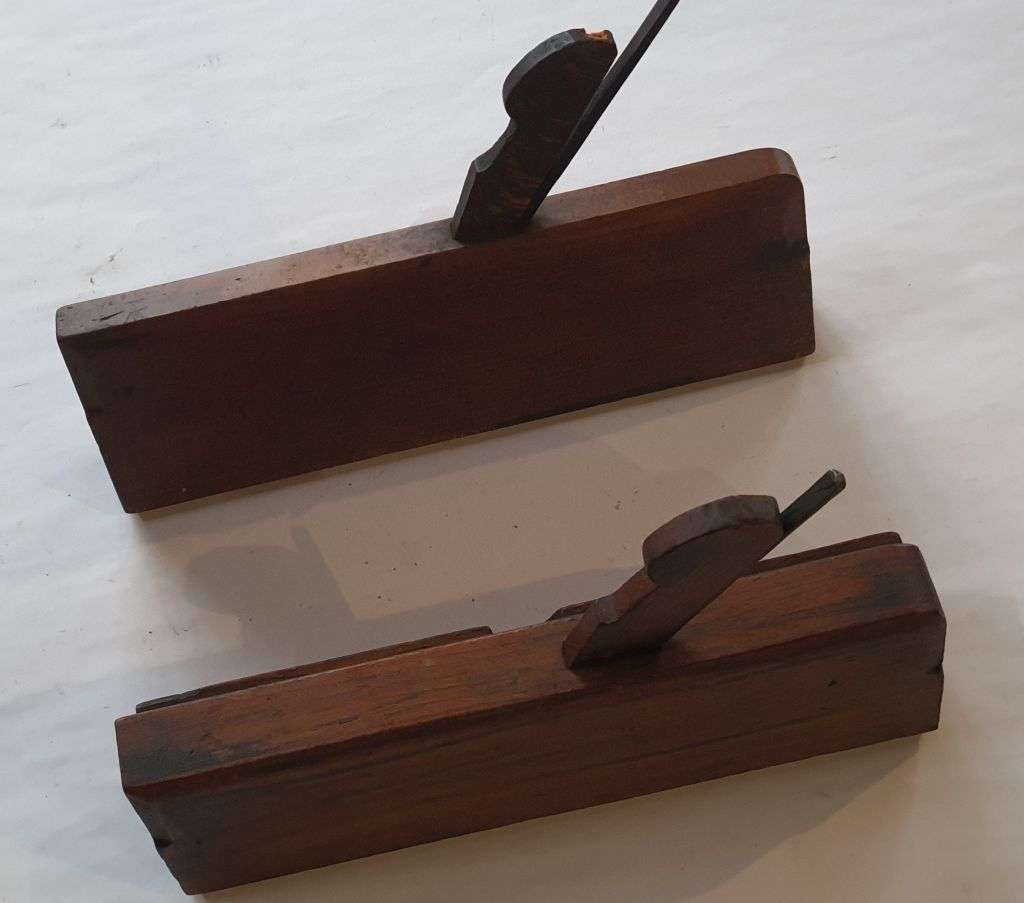2 Vintage Profile Wood Planes - Excellent Condition