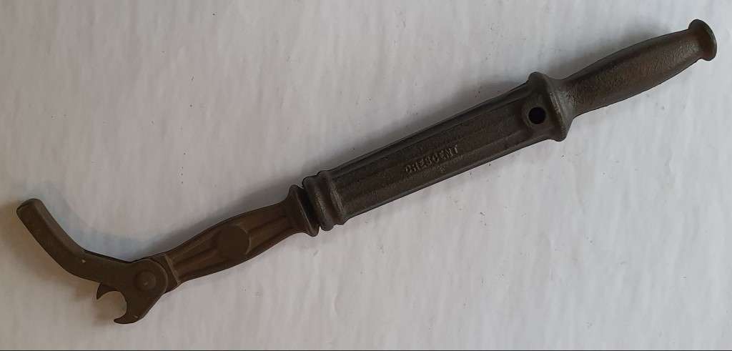 Vintage Cresent (No. 36 Suregrip) Nail Puller - Made in USA