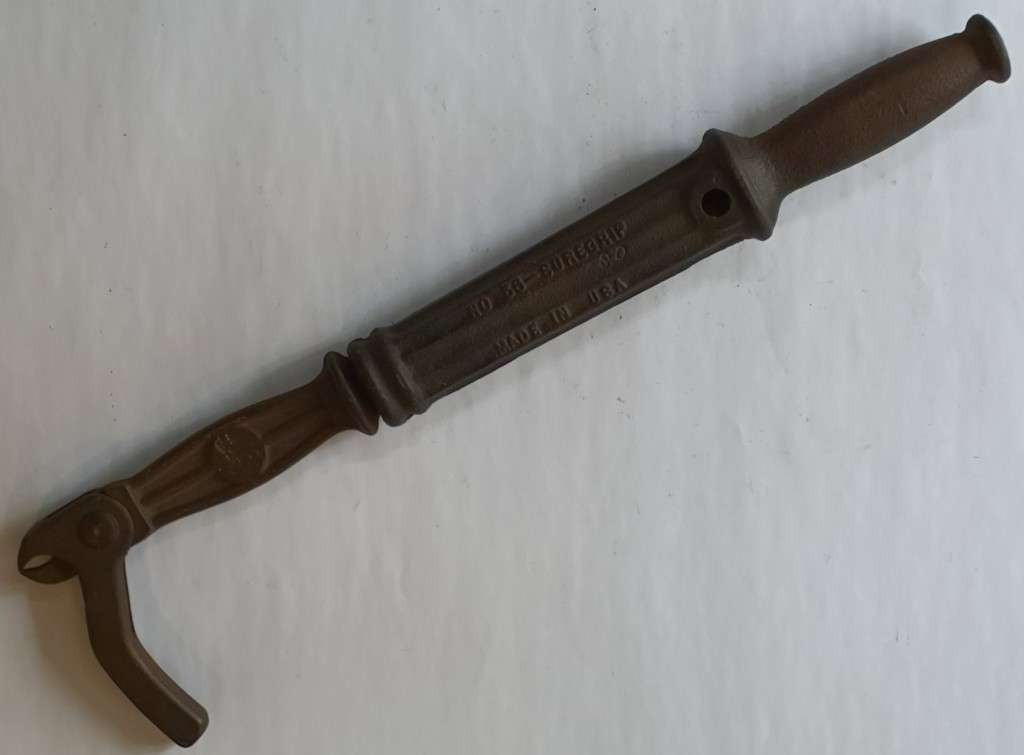 Vintage Cresent (No. 36 Suregrip) Nail Puller - Made in USA