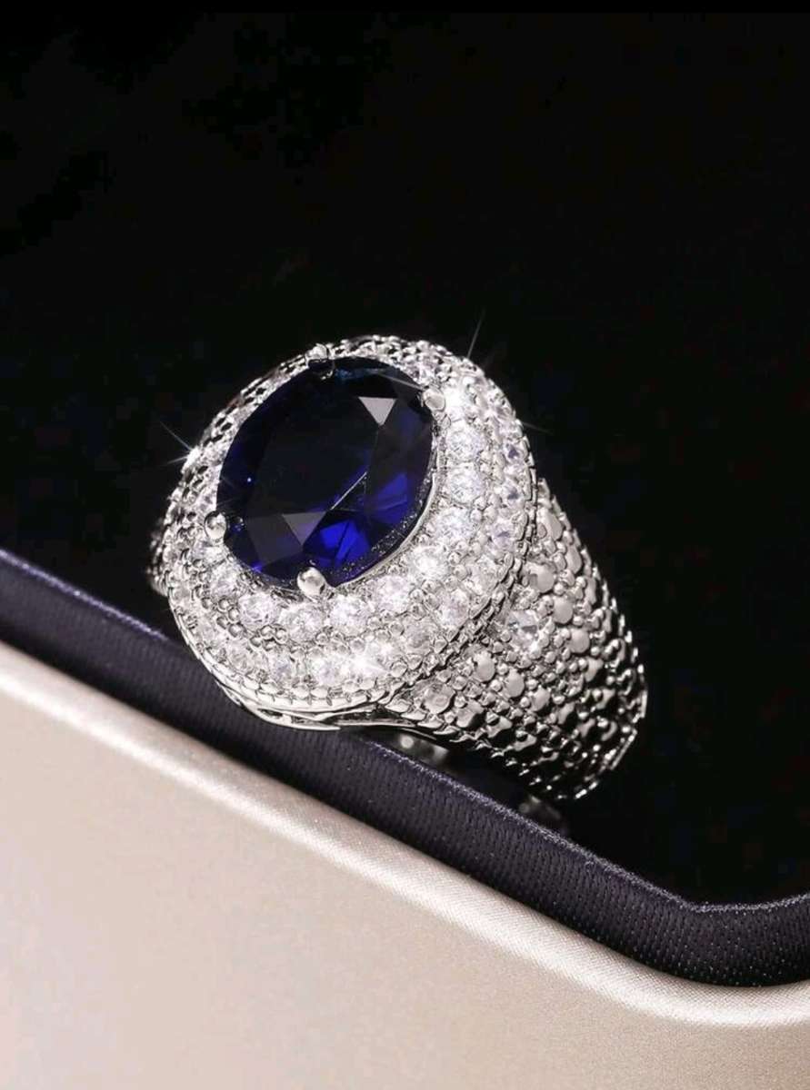 1pc Glamorous Cubic Zirconia Decor Ring For Women For Valentine`s Day Gift