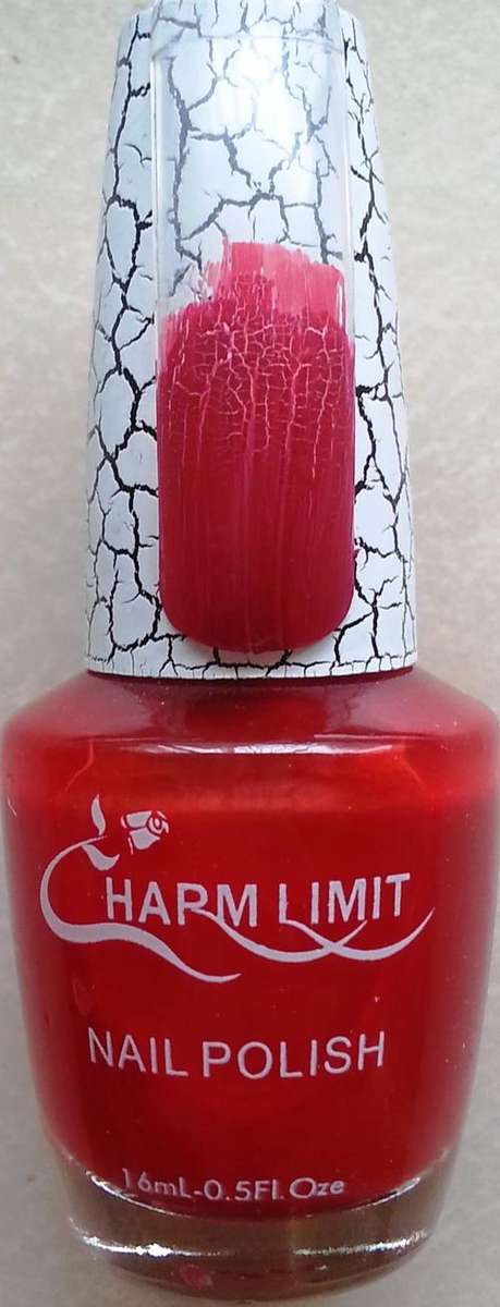 CRACKLING NAIL POLISH - RED