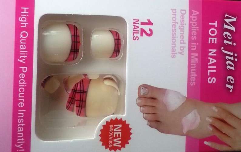 Toe Nails - 12 piece