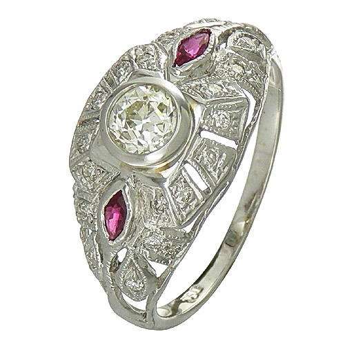 SAY IT WITH GOLD!!!- SIMPLY STUNNING 18K GOLD  DIAMOND RING!