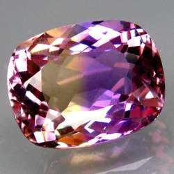 INCREDIBLE 5.71 CTS NATURAL BI-COLOUR BOLIVIAN AMETRINE!