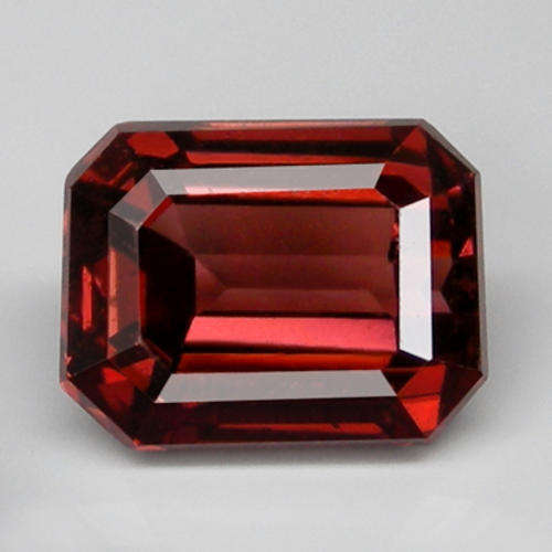 GORGEOUS 1.67 CT NATURAL RUBY RED RHODOLITE GARNET!