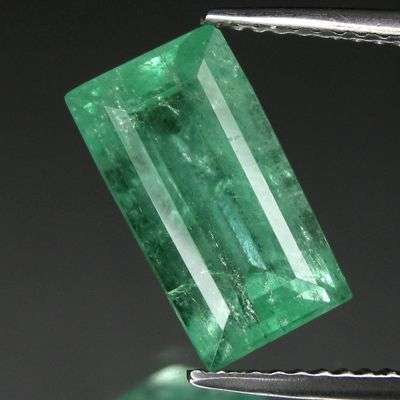TERRIFIC 2.87 CT NATURAL COLUMBIAN EMERALD - ANOTHER MASTERPIECE FROM MOTHER NATURE!!