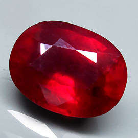 SPECTACULAR 5.69 CT NATURAL TOP BLOOD RED MADAGASCAN RUBY!