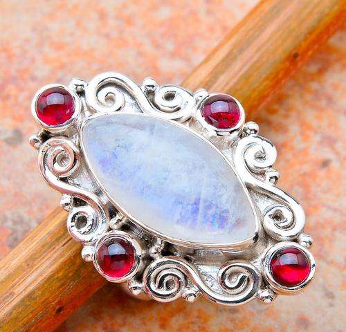 AWESOME RAINBOW MOONSTONE & GARNET .925 SOLID STERLING SILVER RING!