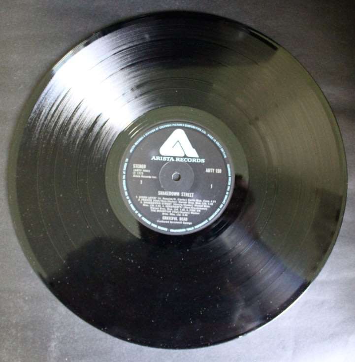 Grateful Dead  Shakedown Street.